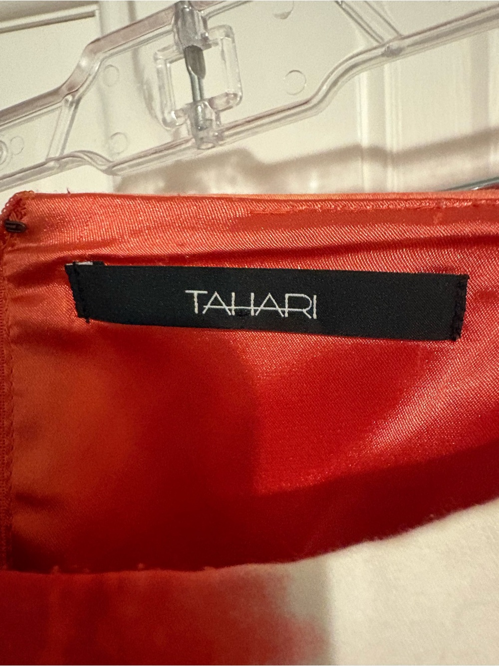 Tahari Behnaz White to Red Ombre Pencil Skirt - Picture 5 of 7
